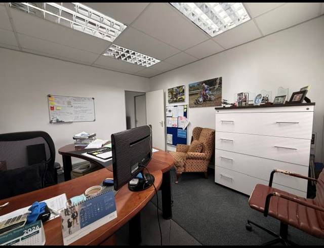 BUSINESS PROPERTY TO RENT IN WALMER